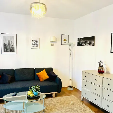 Lovely Center Of Apartment