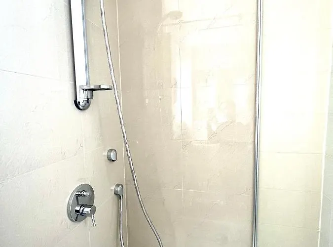 Lovely Center Of דירה באדן-באדן